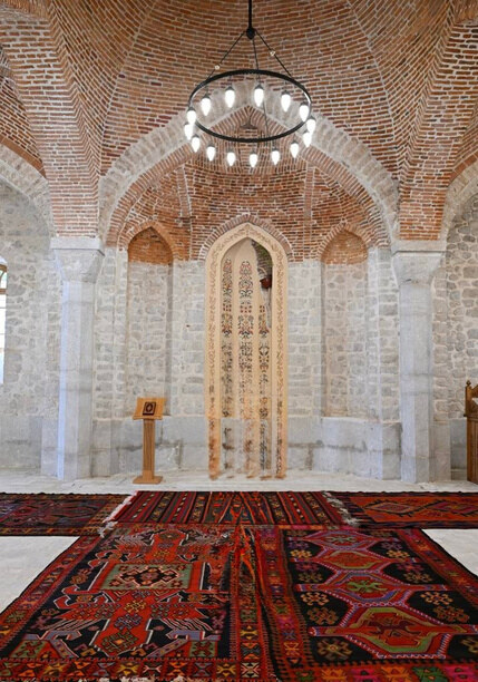 Aşağı Gövhər Ağa Məscidi